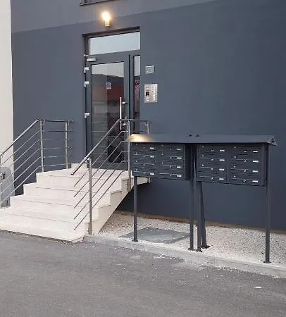 La Dolce טרוגיר