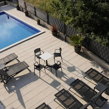 La Dolce דירה טרוגיר