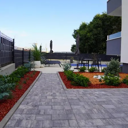 La Dolce טרוגיר